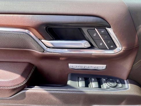 Used 2024 GMC Sierra 1500 Denali w/ Denali Reserve Package image 28