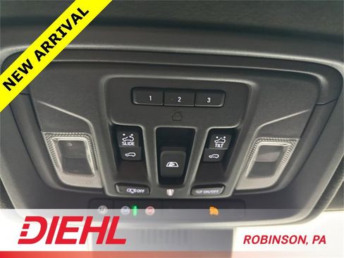 Used 2022 GMC Sierra 1500 AT4X image 39