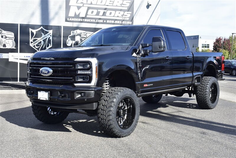 Used 2025 Ford F250 Platinum AWD/4WD image 1