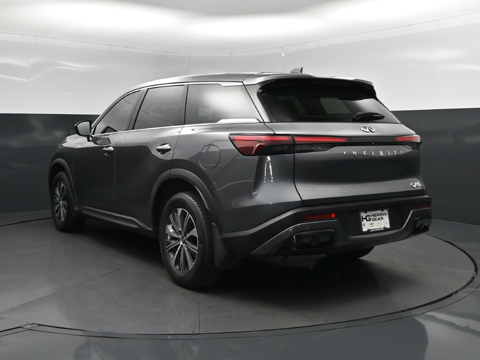 Certified 2025 INFINITI QX60 Pure FWD image 5