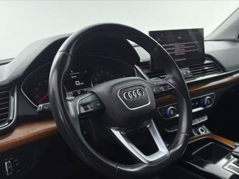 Used 2023 Audi Q5 2.0T Premium w/ Convenience Package AWD/4WD image 24