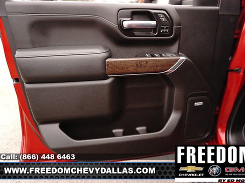 Certified 2022 GMC Sierra 2500 Denali w/ Denali Ultimate Package image 39