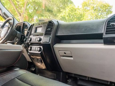 Used 2017 Ford F150 XL w/ Equipment Group 101A Mid RWD image 35