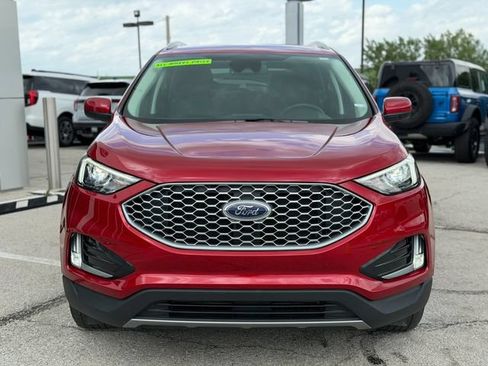 Used 2024 Ford Edge SEL w/ Convenience Package AWD/4WD image 2