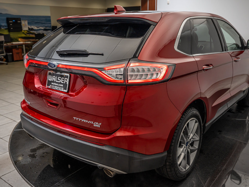 Used 2016 Ford Edge Titanium w/ Equipment Group 301A AWD/4WD image 15
