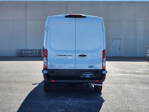 New 2026 Ford Transit 250 148 Medium Roof w/ Load Area Protection Package RWD image 5