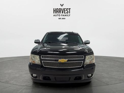 Used 2013 Chevrolet Suburban LTZ image 11