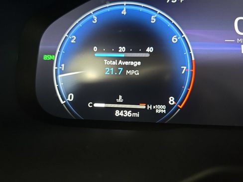 Used 2024 Toyota RAV4 Limited w/ Weather Package AWD/4WD image 23