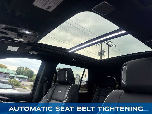 Used 2021 Cadillac Escalade Sport w/ Driver Assist Tech Package AWD/4WD image 22