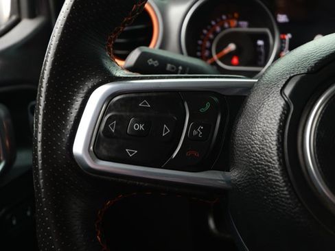 Used 2023 Jeep Gladiator Mojave w/ Trailer Tow Package image 12