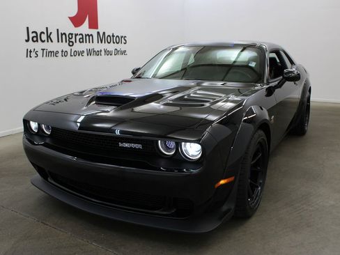 Used 2023 Dodge Challenger R/T Scat Pack image 2