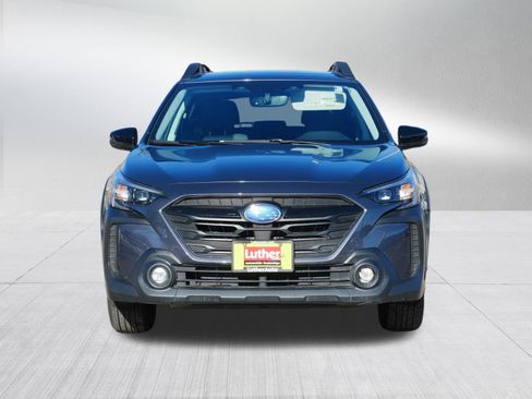 Used 2023 Subaru Outback Onyx Edition image 2