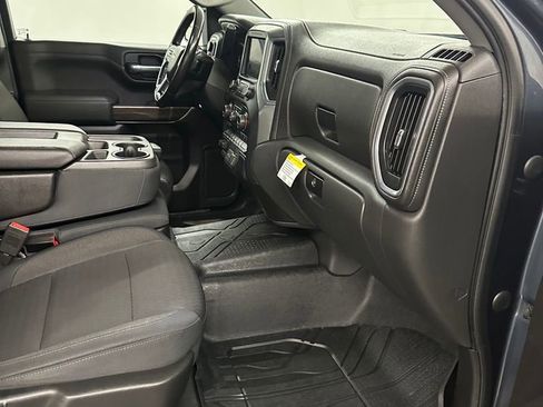 Used 2019 Chevrolet Silverado 1500 LT w/ All-Star Edition image 34