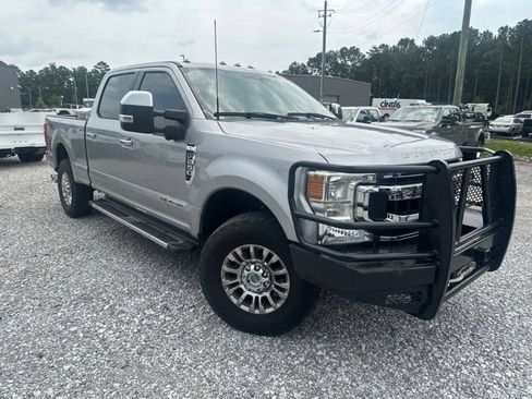 Used 2020 Ford F250 XLT w/ XLT Premium Package AWD/4WD image 2