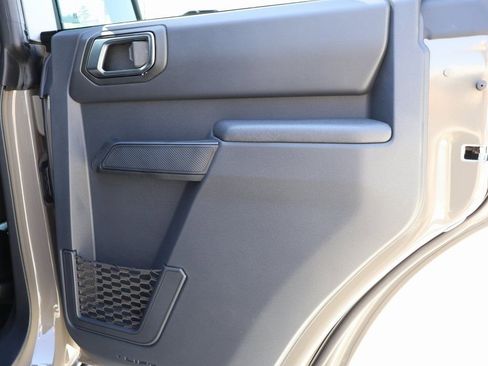 New 2025 Ford Bronco Big Bend w/ Black Diamond Package image 11