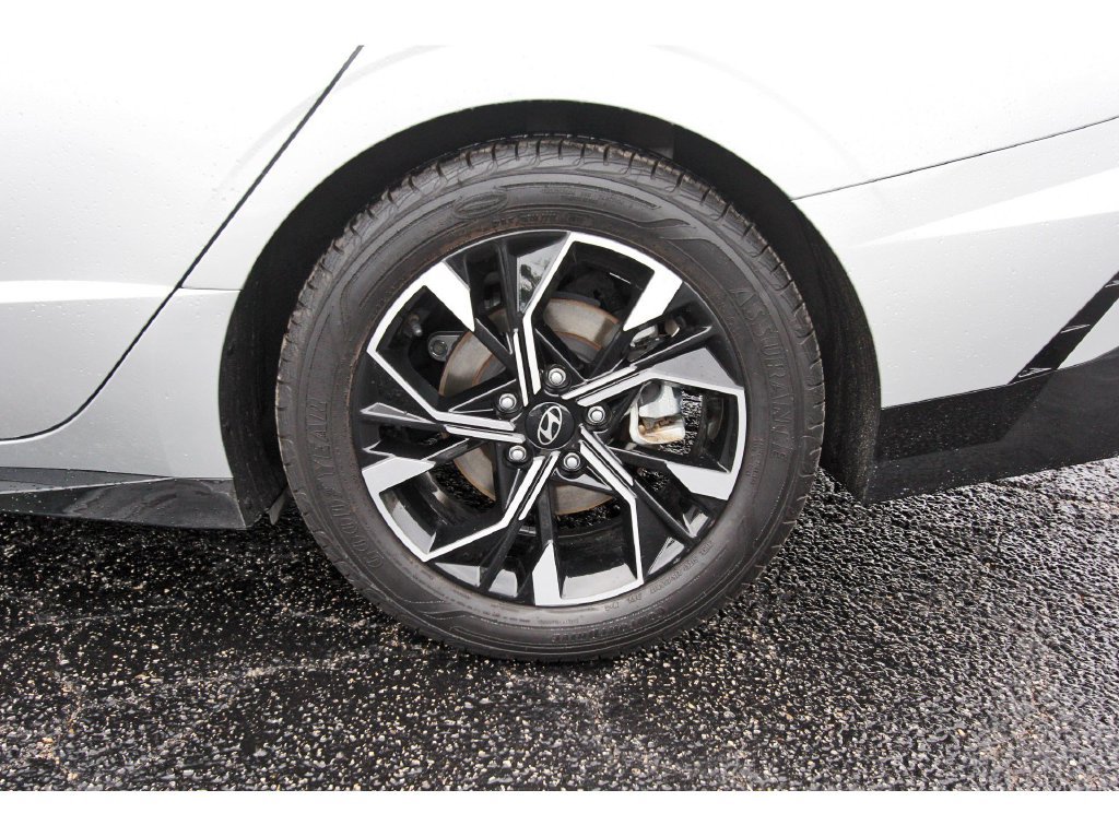 Certified 2025 Hyundai Sonata SEL FWD image 31
