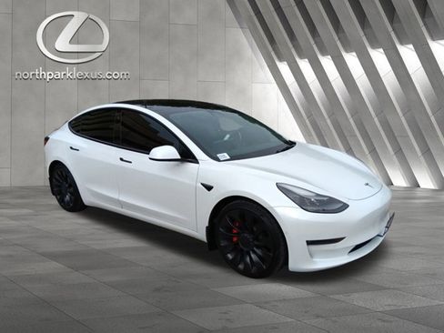 Used 2021 Tesla Model 3 Performance image 5