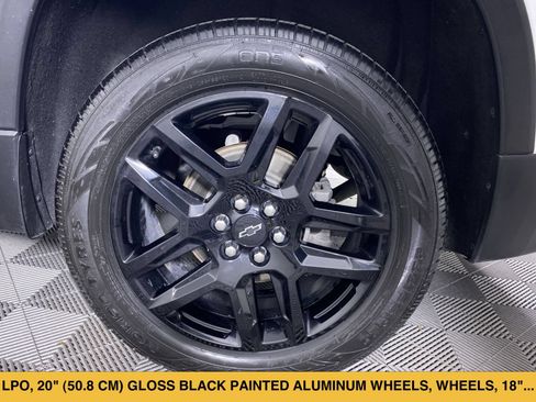 Certified 2022 Chevrolet Traverse LS FWD image 14