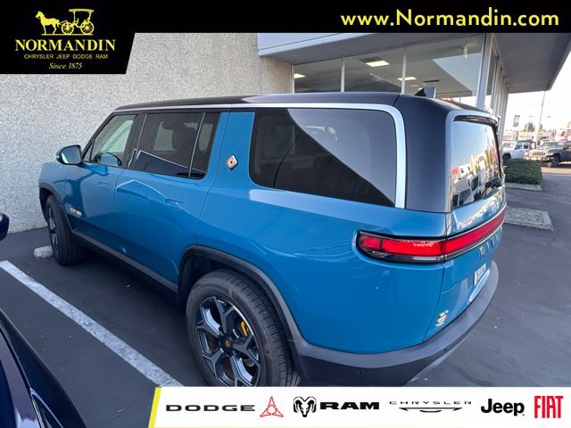 Used 2023 Rivian R1S Adventure Quad AWD/4WD image 6