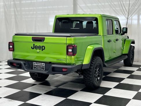 New 2025 Jeep Gladiator Sport image 8