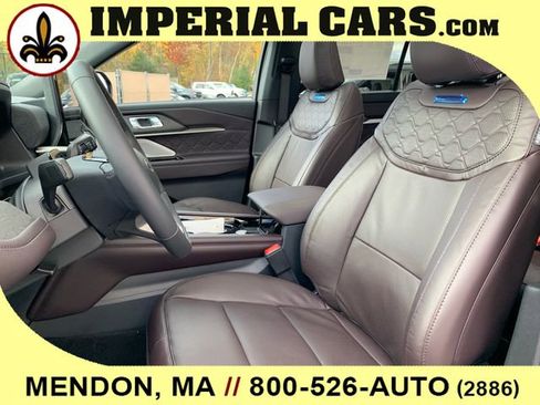 New 2026 Ford Explorer Platinum w/ LUX Leather Package image 38