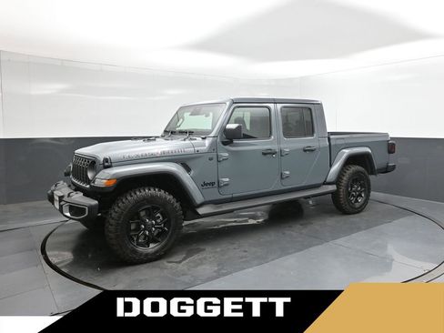 New 2026 Jeep Gladiator Sport AWD/4WD image 1
