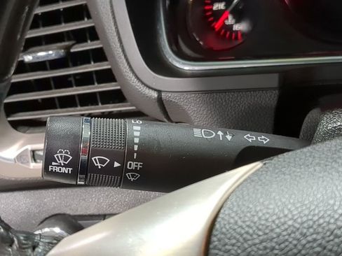 Used 2015 GMC Acadia Denali image 42