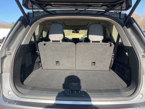 New 2024 Lincoln Aviator Reserve w/ Elements Package Plus AWD/4WD image 30