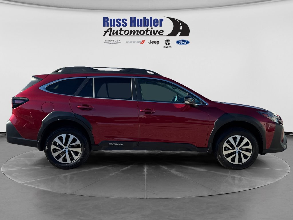 Used 2025 Subaru Outback Premium AWD/4WD image 8