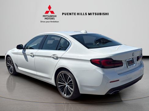 Used 2022 BMW 530i w/ Convenience Package RWD image 7