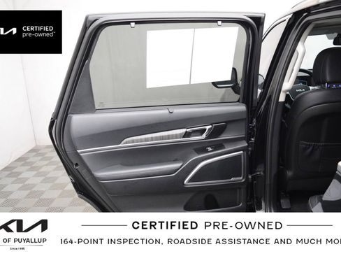 Certified 2024 Kia Telluride EX w/ EX Captain's Chair Package image 12
