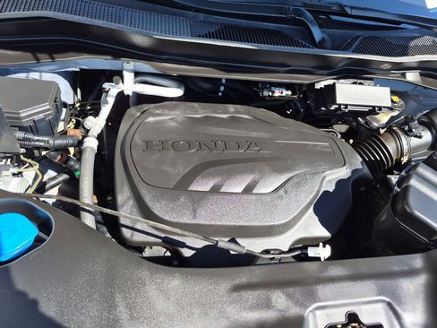 Used 2023 Honda Passport TrailSport image 37