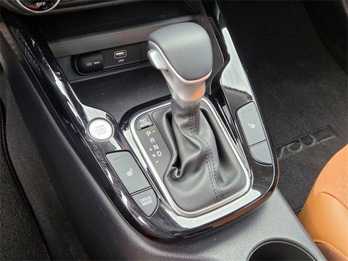 Certified 2025 Kia Soul EX image 22