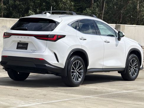 Used 2025 Lexus NX 350h AWD w/ Accessory Package (2T) image 9