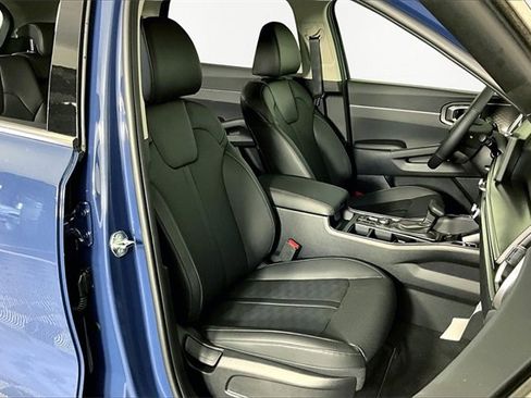 New 2026 Kia Sorento S image 12