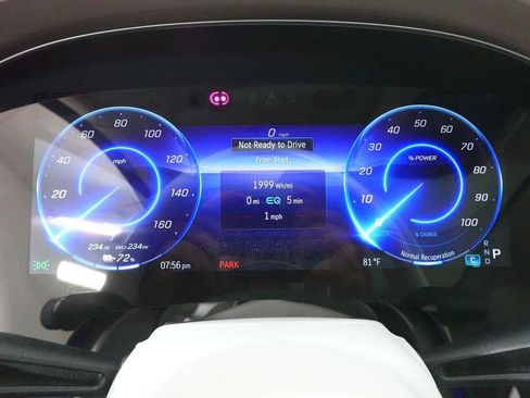 Used 2023 Mercedes-Benz EQS 580 4MATIC SUV image 19