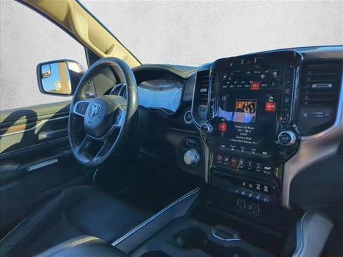 Used 2020 RAM 1500 Laramie image 25