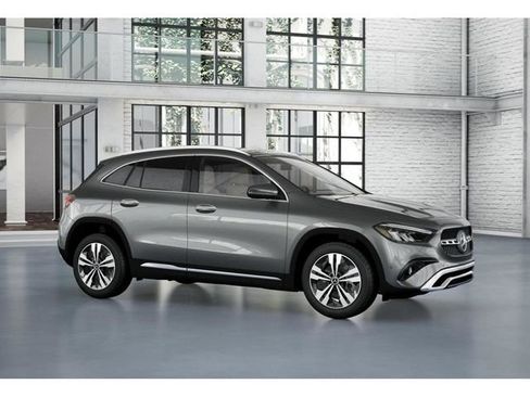 New 2026 Mercedes-Benz GLA 250 4MATIC image 13