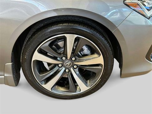 Used 2025 Acura TLX w/ Technology Package image 9