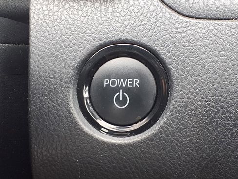Used 2025 Toyota Camry LE FWD image 6