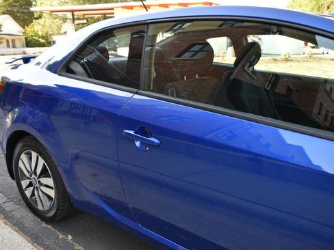 Used 2013 Kia Forte Koup EX FWD image 30