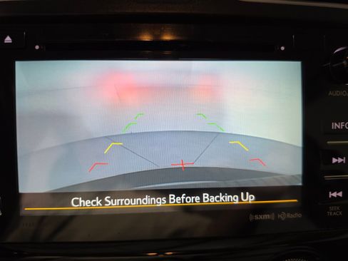 Used 2016 Subaru Forester 2.5i Touring w/ Popular Package #2 AWD/4WD image 17