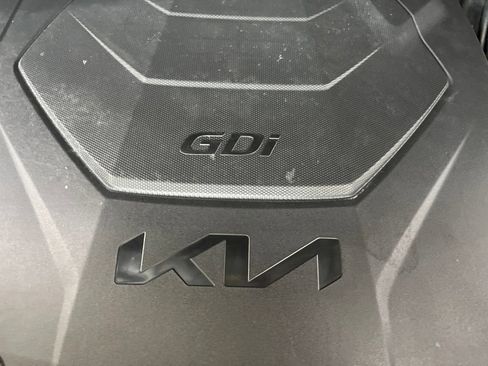 Used 2025 Kia Telluride S FWD image 12