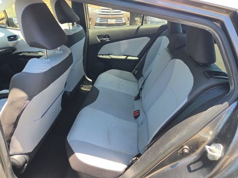 Used 2016 Toyota Prius Three FWD image 11