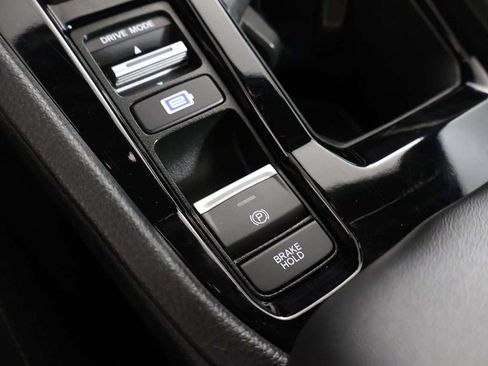Used 2025 Honda Accord Sport image 47
