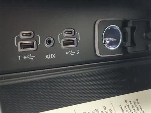 New 2025 Jeep Grand Cherokee L Altitude image 33