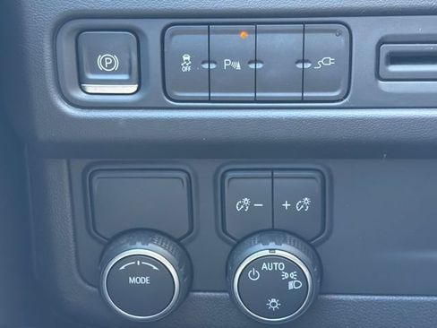 Used 2021 Chevrolet Tahoe LT RWD image 36