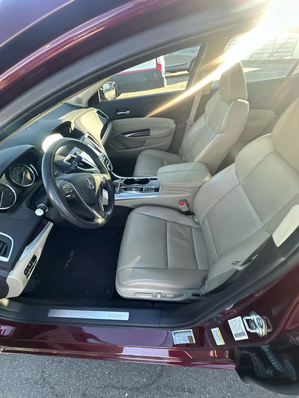 Used 2015 Acura TLX w/ Technology Package FWD image 5