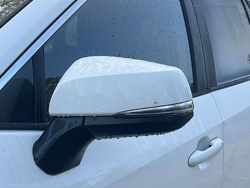 Certified 2025 Toyota RAV4 XLE FWD image 28