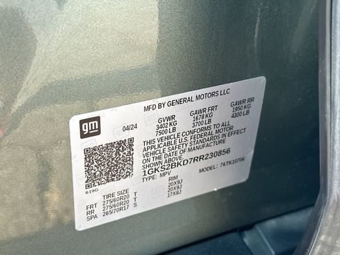 Used 2024 GMC Yukon SLT AWD/4WD image 30